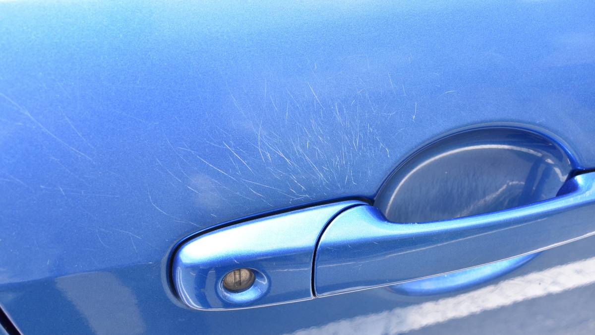 Door handle scratches